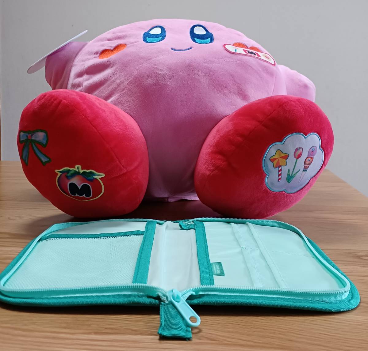 星のカービィ Kirby×monet BIGぬいぐるみ　OMEKASHI SPECIAL　約50cm＋おまけのステーショナリーバッグ約22.5×15.5cm　宅急便送料無料　_画像3