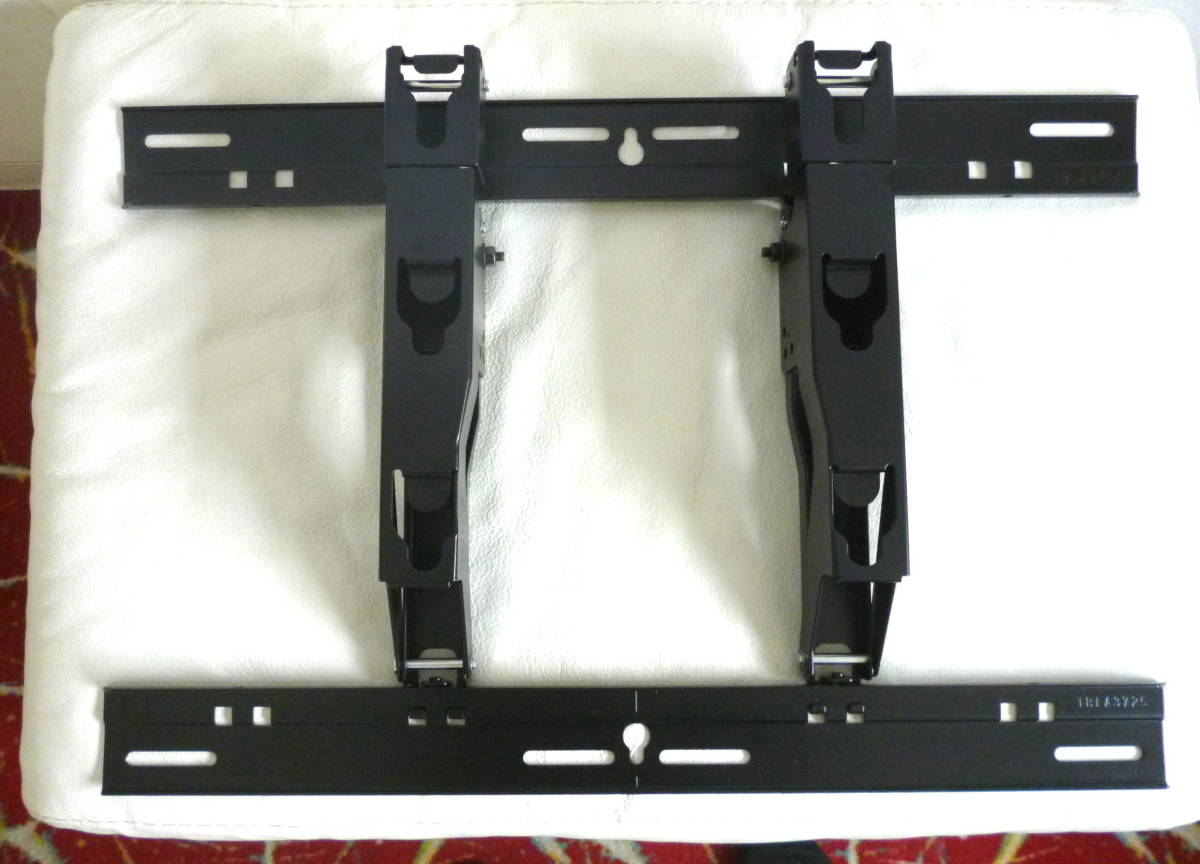 Panasonic パナソニック TY-WK3L2R テレビ壁掛け金具 未使用 Panasonic パナソニック TY-WK3L2R テレビ壁掛け金具 未使用