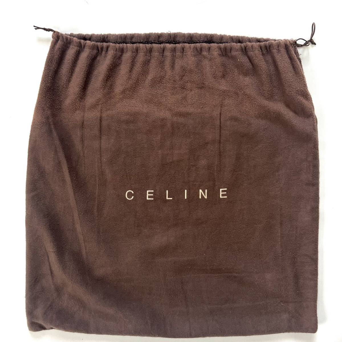 【送料無料】celine セリーヌ　大きいサイズ　オールレザー　スタッズ　ブギーバッグ　黒　ブラック　レディース　保存袋付き　カバン　鞄_画像10