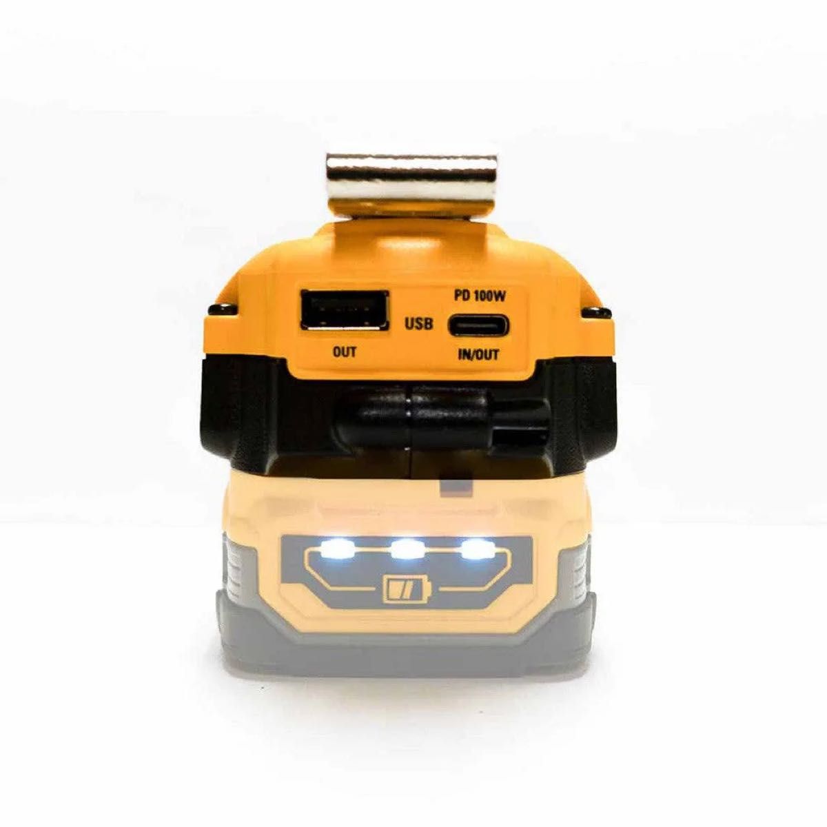 残り１つ【メーカー純正品 即納可】Dewalt 100W高速充電 USBモバイルバッテリ