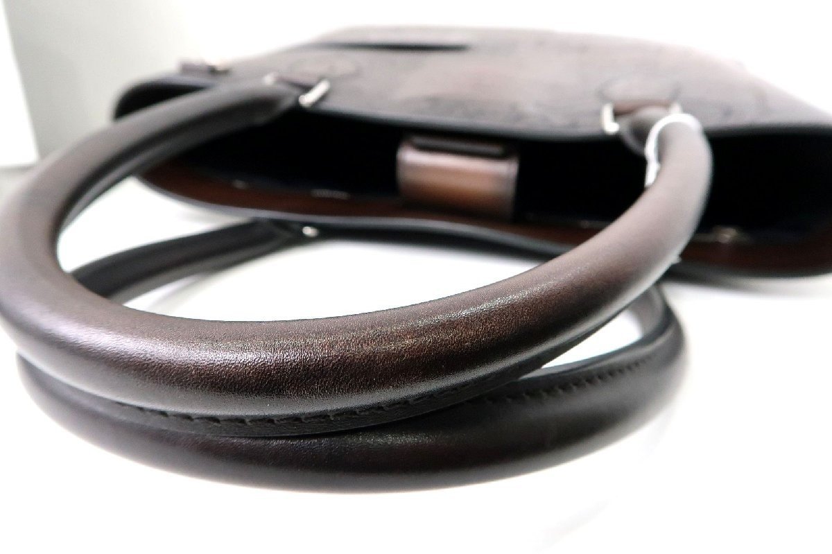 超可爱の トゥージュール Berluti(ベルルッティ) 新品 定価45万超
