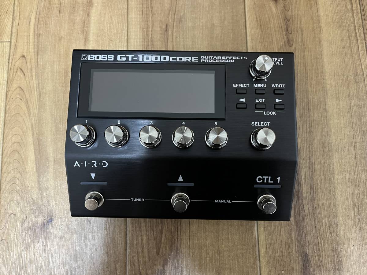 ほぼ新品です♪BOSS ボス GT-1000CORE マルチエフェクター