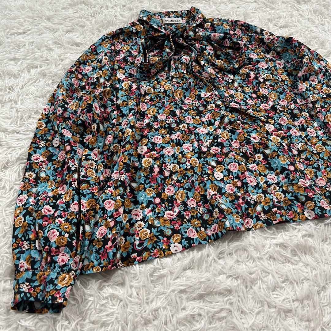 美品 バレンシアガ 花柄 ボウタイ リボン フラワー スキッパー