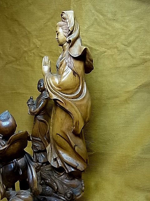 観音立像　童子　童女　柘植材　彫刻　　高さ約40ｃｍ　（仏像、東洋、中国）_画像6
