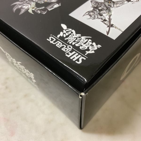 1円〜 未開封 BANDAI SPIRITS S.H.Figuarts 真骨彫製法 牙狼-GARO- 銀