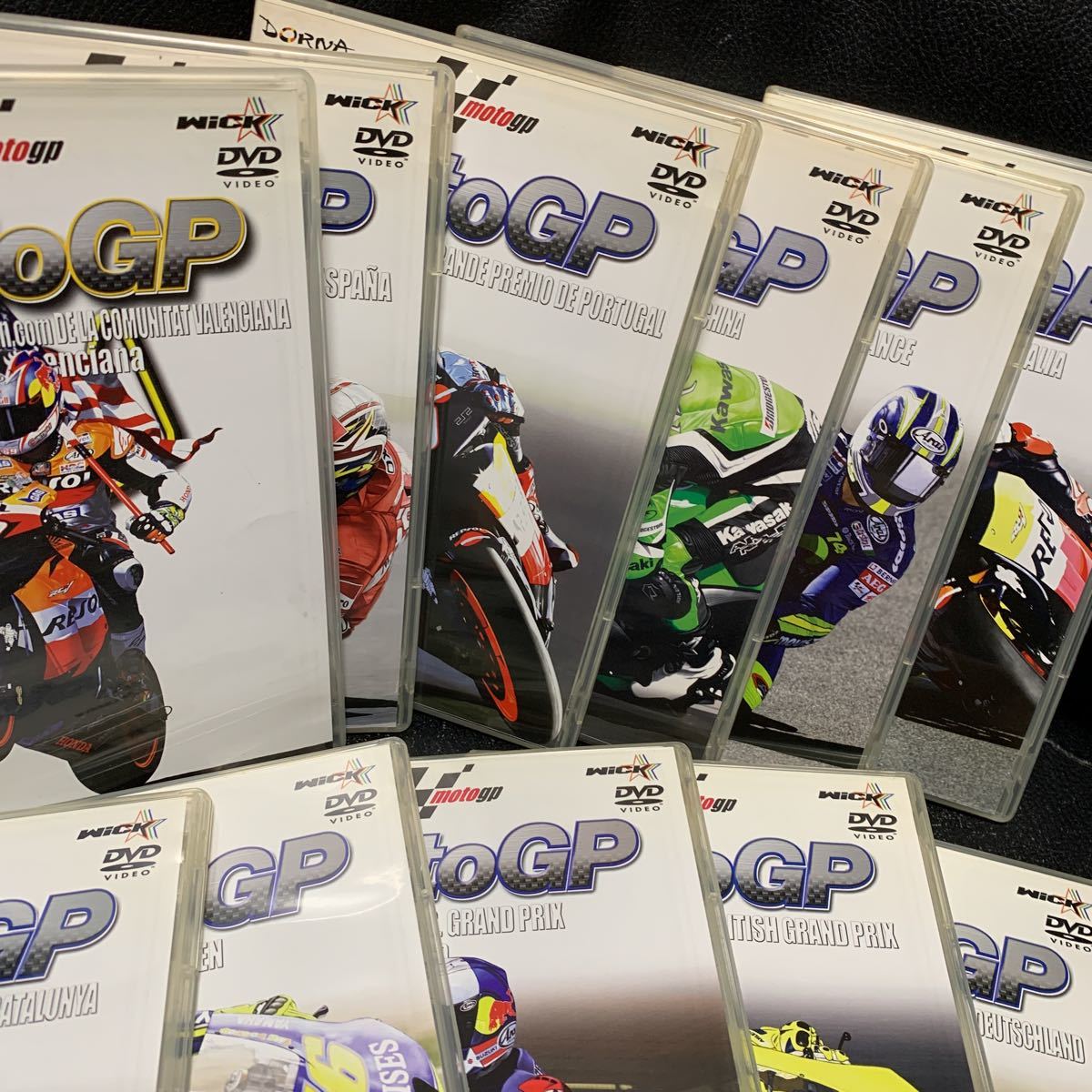 Yahoo!オークション - 全17巻セット 2006 MotoGP Official DVD Yahoo!オークション - 全17巻セット 2006 MotoGP Official DVD