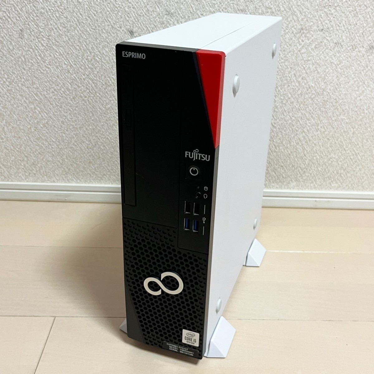 富士通(FUJITSU) デスクトップパソコン ESPRIMO D7010/F FMVD50001