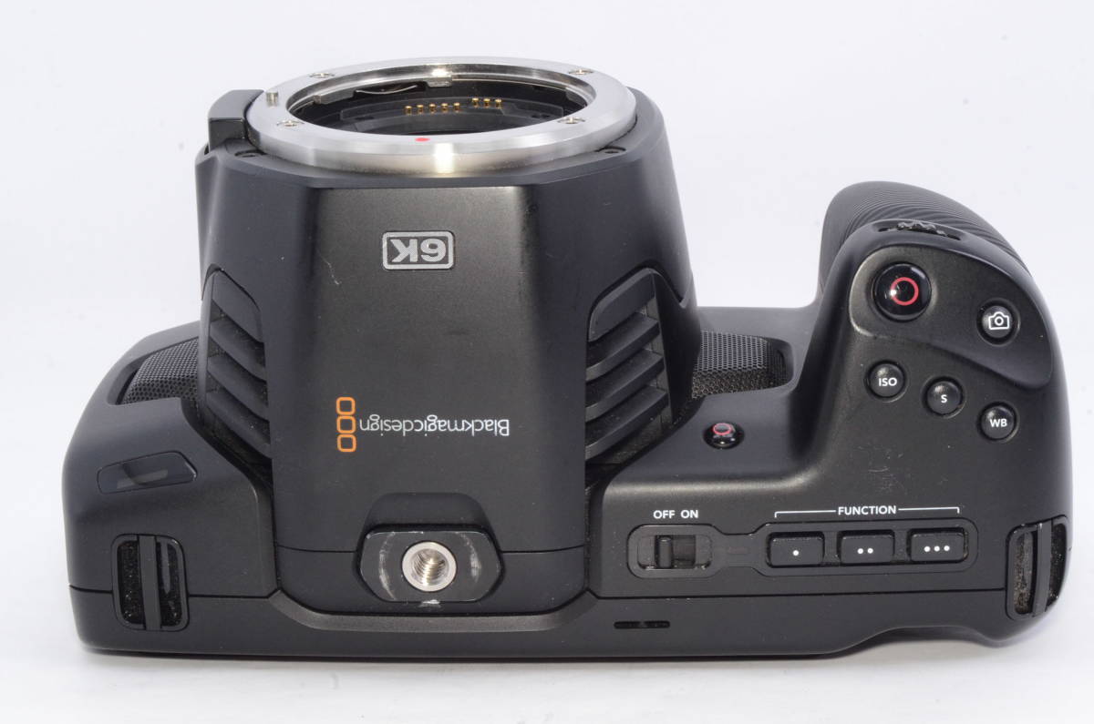 Blackmagic Design Pocket Cinema Camera 6K EFマウント ブラック