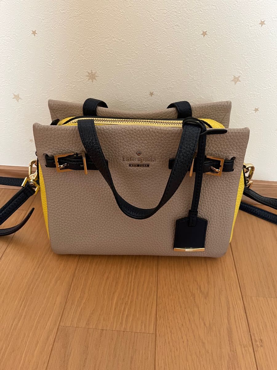 〈期間限定値下げ〉【美品】kate spade ショルダーバッグ