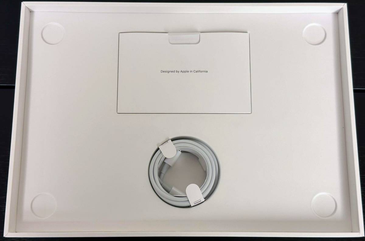 箱付極美品/付属品未使用/送料無】Apple M1 MacBook Air (2020/13.3