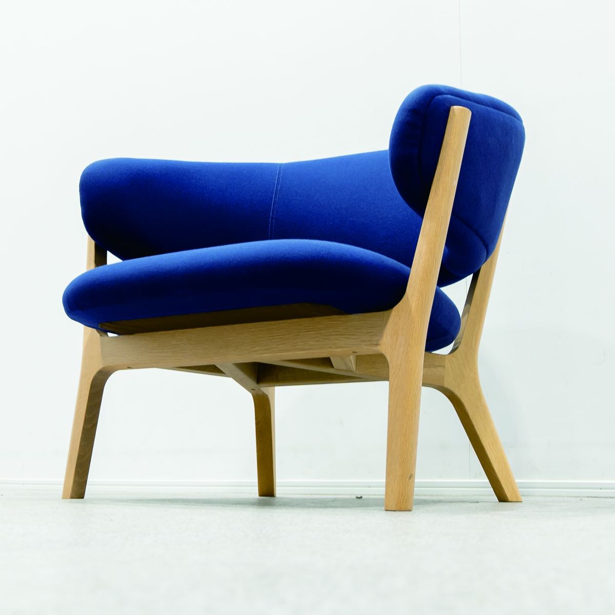 展示品】MARUNI マルニ Roundish ラウンディッシュ 1人掛け 展示品】MARUNI マルニ Roundish ラウンディッシュ 1人掛け