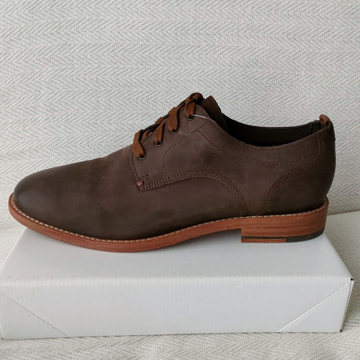 【新品未使用】コールハーン COLE HAAN フェザークラフト グランド ブルーチャー オックスフォード 8M（25.5cm）靴