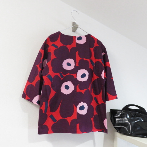 送料込 匿名配送 新品 marimekko マリメッコ ウニッコ シャツ プル