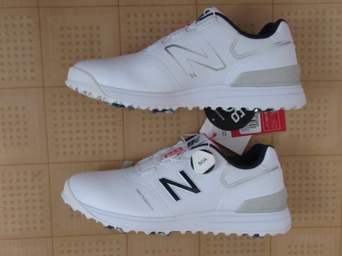 即決新品 New Balance GOLF ゴルフシューズ 25 5㎝ ホワイト 即決新品 New Balance GOLF ゴルフシューズ 25 5㎝ ホワイト
