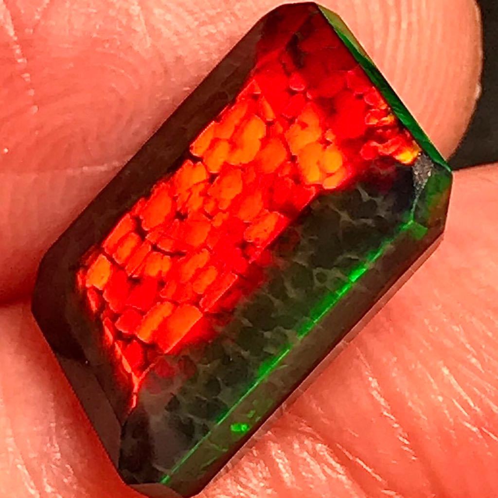 ☆超激レア!! 4.12ct AAAAA☆ 天然 ハニカムオパール ブラックオパール ルース 宝石 絶美 遊色 ジュエリー エチオピア 動画有 処理石_画像2