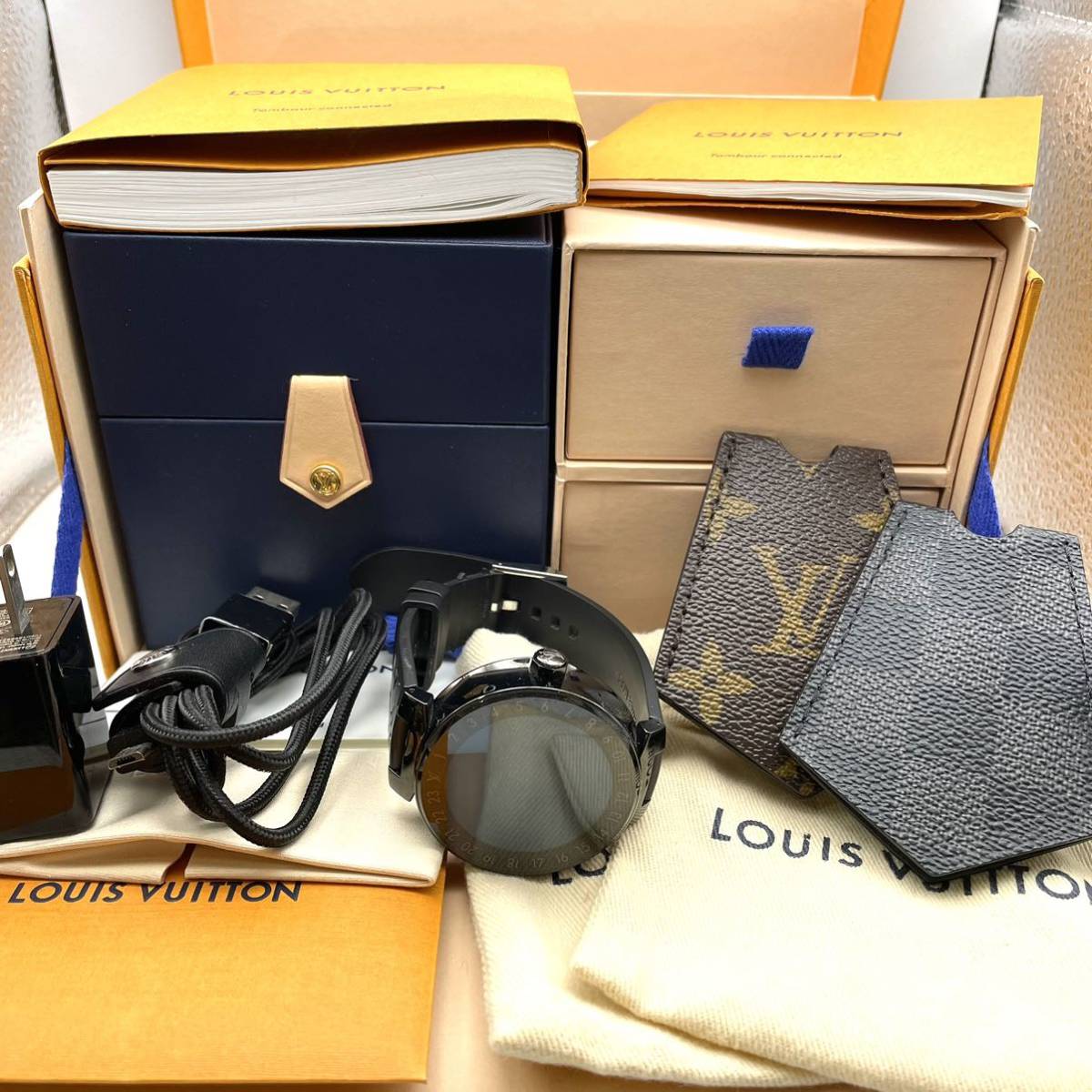 ルイヴィトン LOUIS VUITTON タンブール ホライゾン QA002 スマート