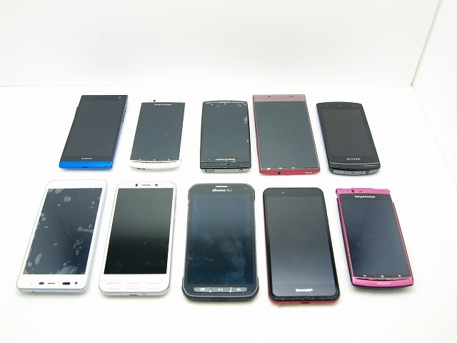 レア ガラケー2台含みます ジャンク ガラケー スマホ まとめて合計62台