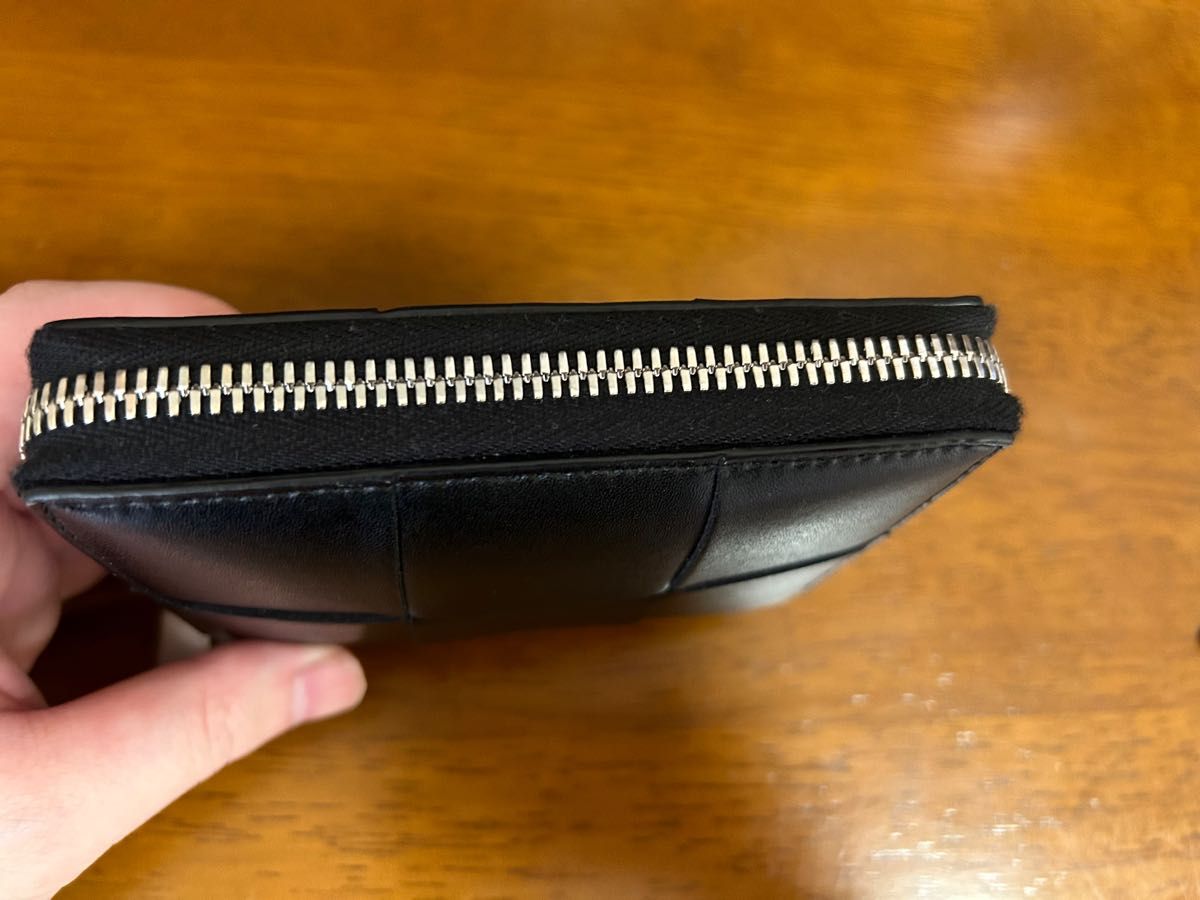 【大人気】ボッテガ メンズ 二つ折り財布 黒 シルバー LOUIS VUITTON 二つ折り財布