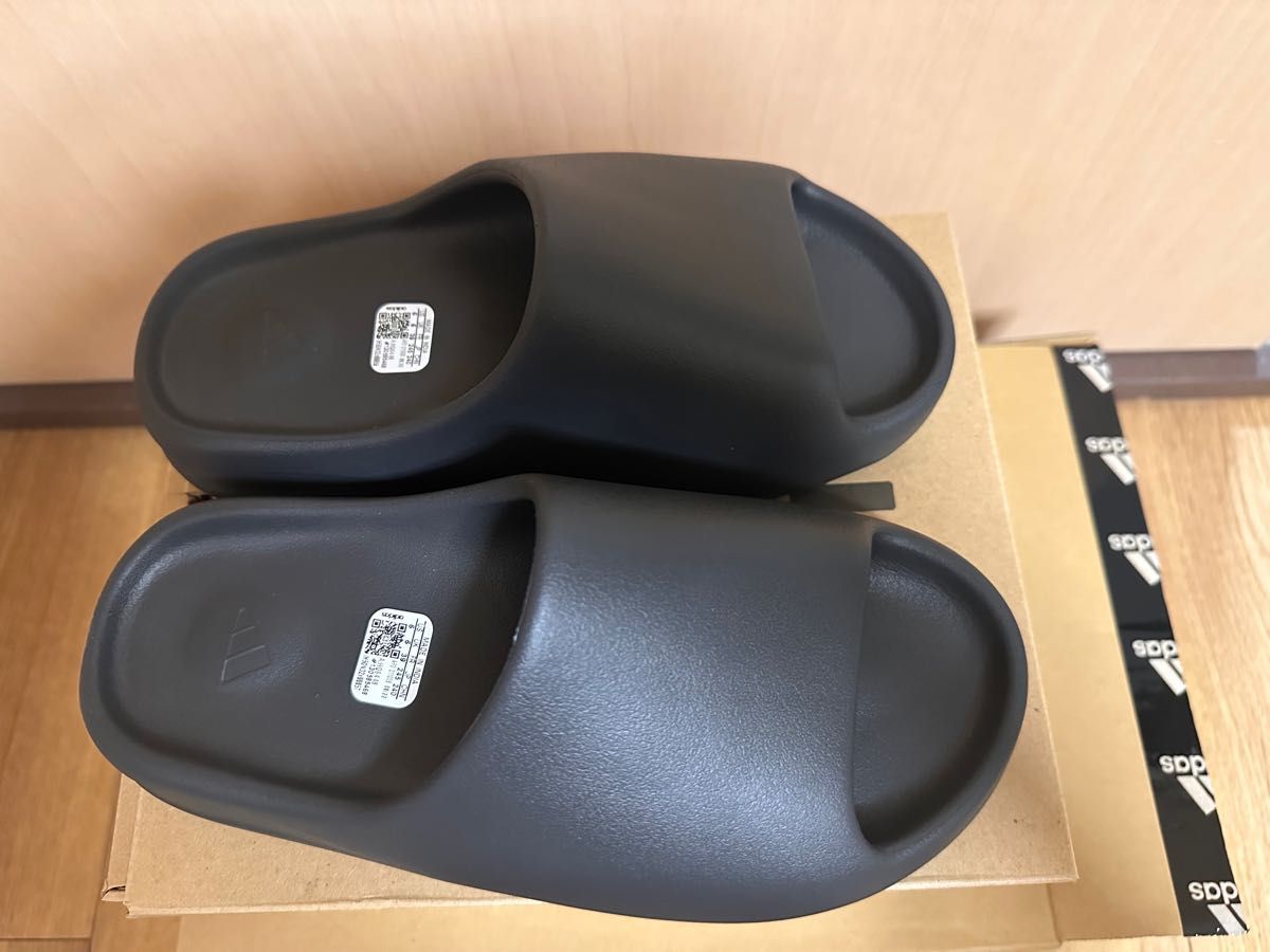 Adidas YEEZY Slide "ONYX"24.5cm