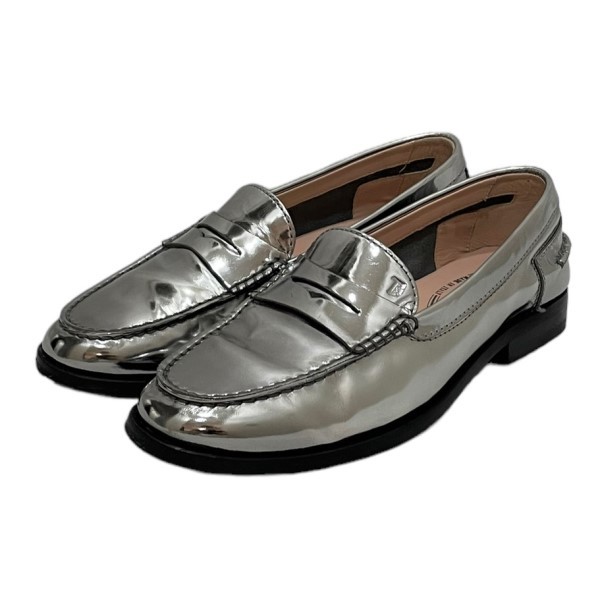 熱販売 トッズ 商品番号:8068000093806 メタリックローファー TOD'S