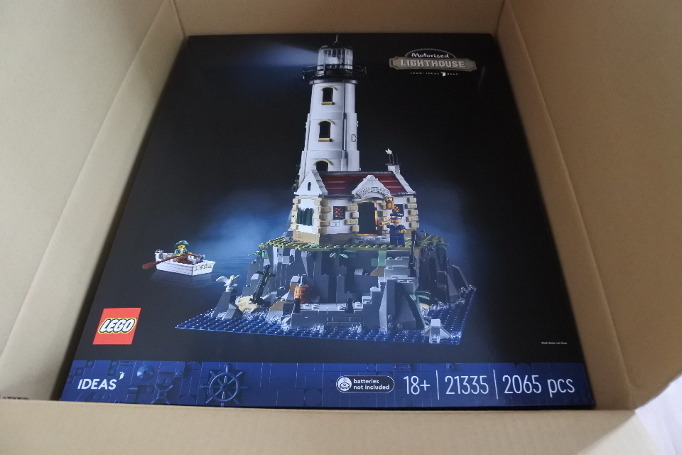 新品未開封 レゴ LEGO アイデア 21335 灯台(モーター付き) 送140サイズ