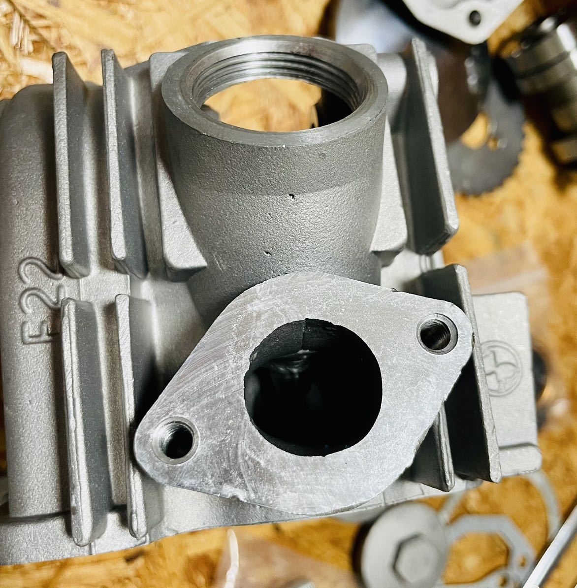 モトラヘッドベース カブ90 同等 ビッグフィンヘッド 12V ハイカム
