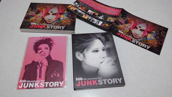 □　hide　Blu-ray + 特典DVD♪盤面美品　【　50th anniversary FILM　JUNK STORY　】　X JAPAN ヒデ_画像3