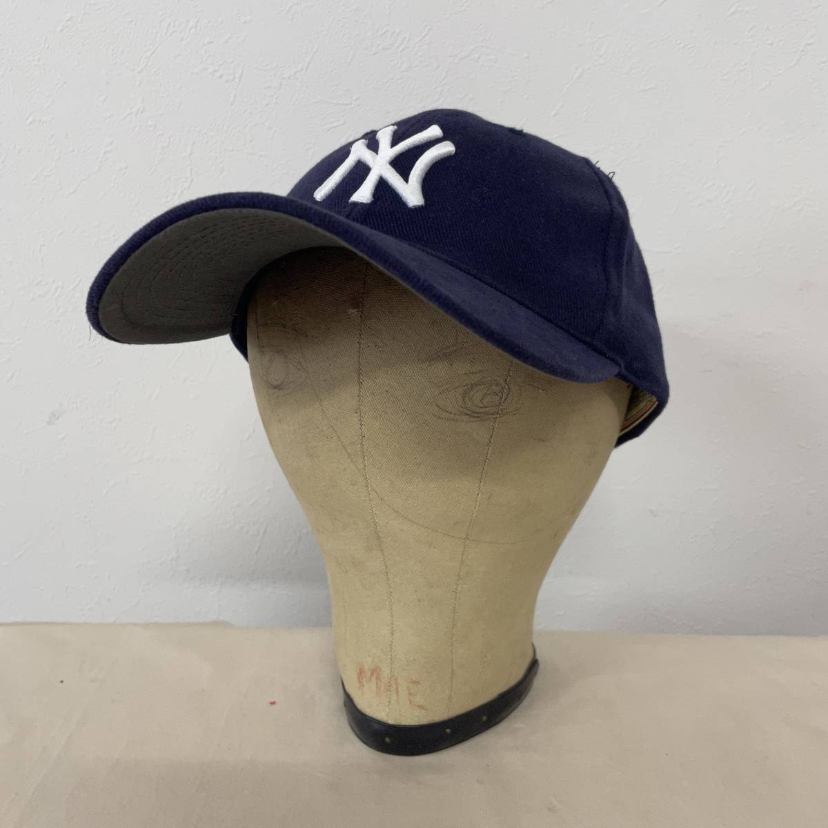 ビンテージ ニューヨークヤンキース ロゴ デザイン MLB 野球 刺繍
