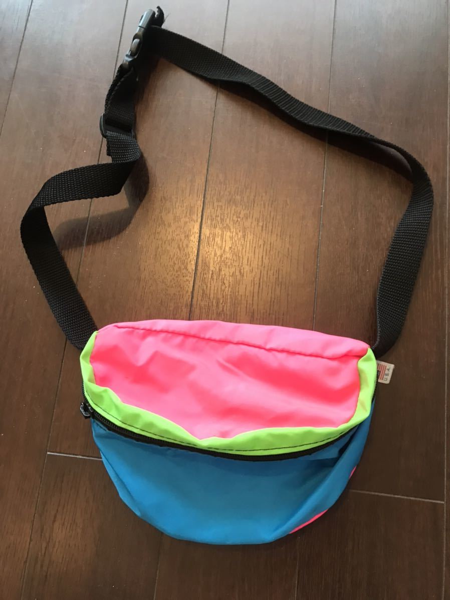 ＜BAGS USA＞クレイジーカラー ナイロンバッグ アメリカ製