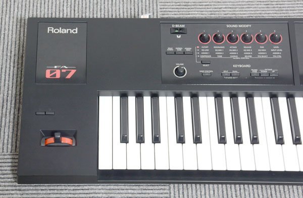 ☆Roland ローランド FA-07 FA07 76鍵 キーボード シンセサイザー