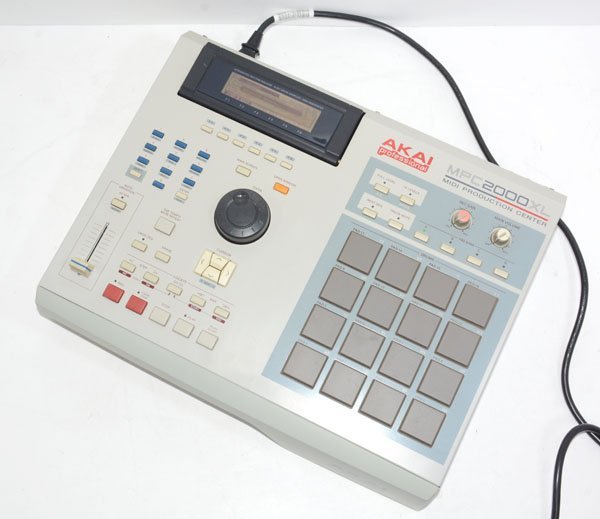 ☆AKAI アカイ MPC2000XL サンプラー☆ | normanhubbard.com