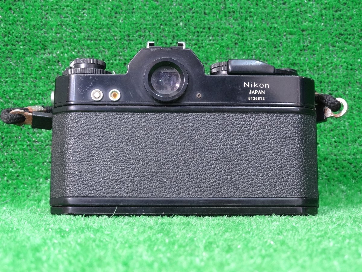 G2797] ※希少品※ ニコン Nikon Nikomat 古い フィルムカメラ 中古 ジャンク 詳細不明_画像5