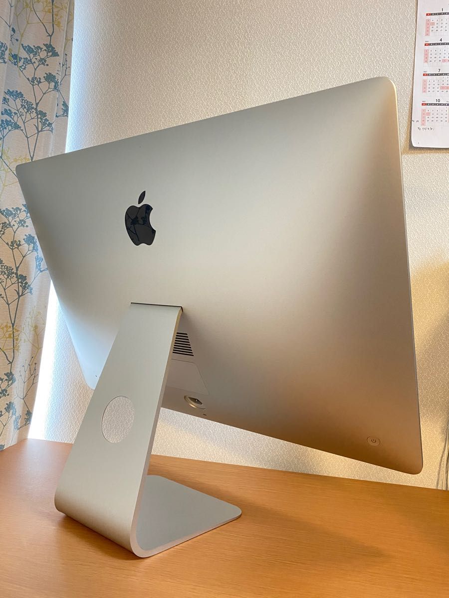 美品 Apple iMac 21.5インチ メモリ16GB /2022年Adobe +Office。