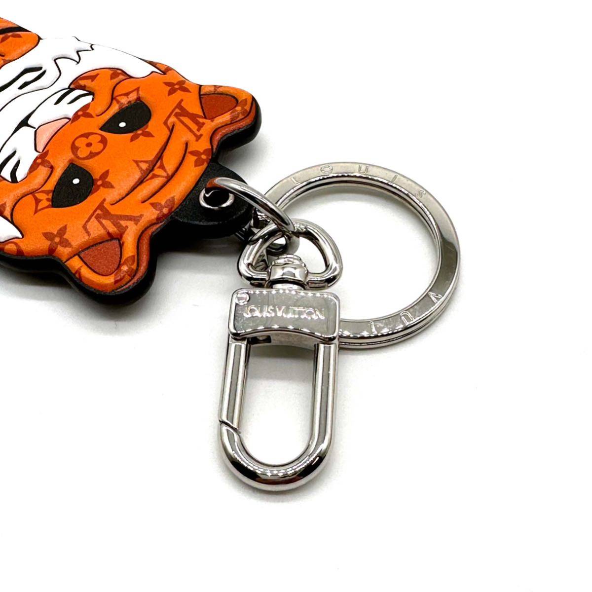 [ beautiful goods ]LOUIS VUITTON Louis Vuitton porutokre Tiger key holder bag charm M77174