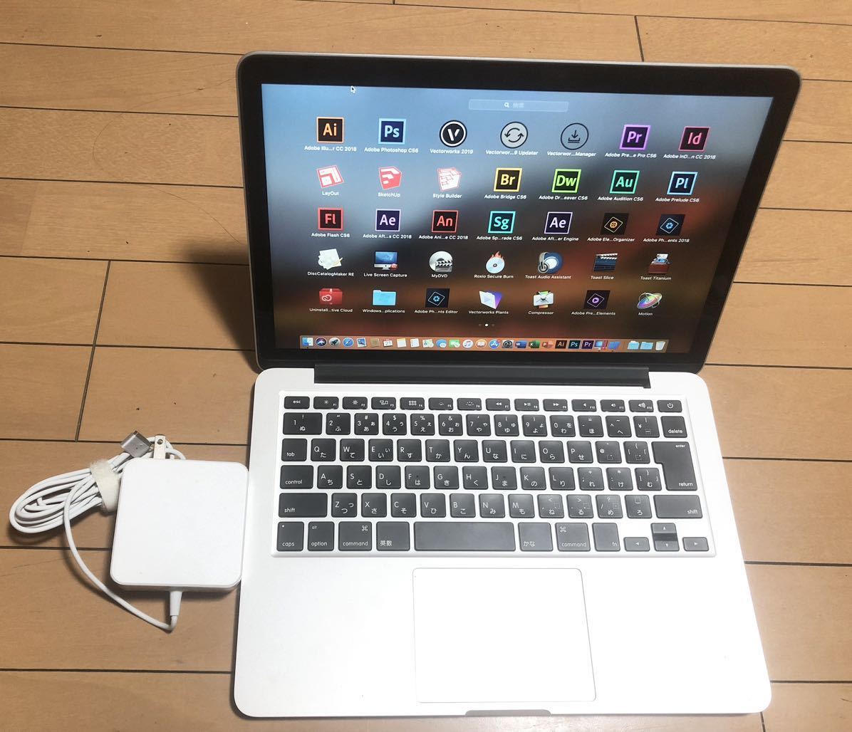 Apple MacBook Pro 13インチ 2012 Corei5 ダブルOS 8GB SSD 500GB Office 2019  Windows10 カメラAdobe vector works photoshop Illustrator