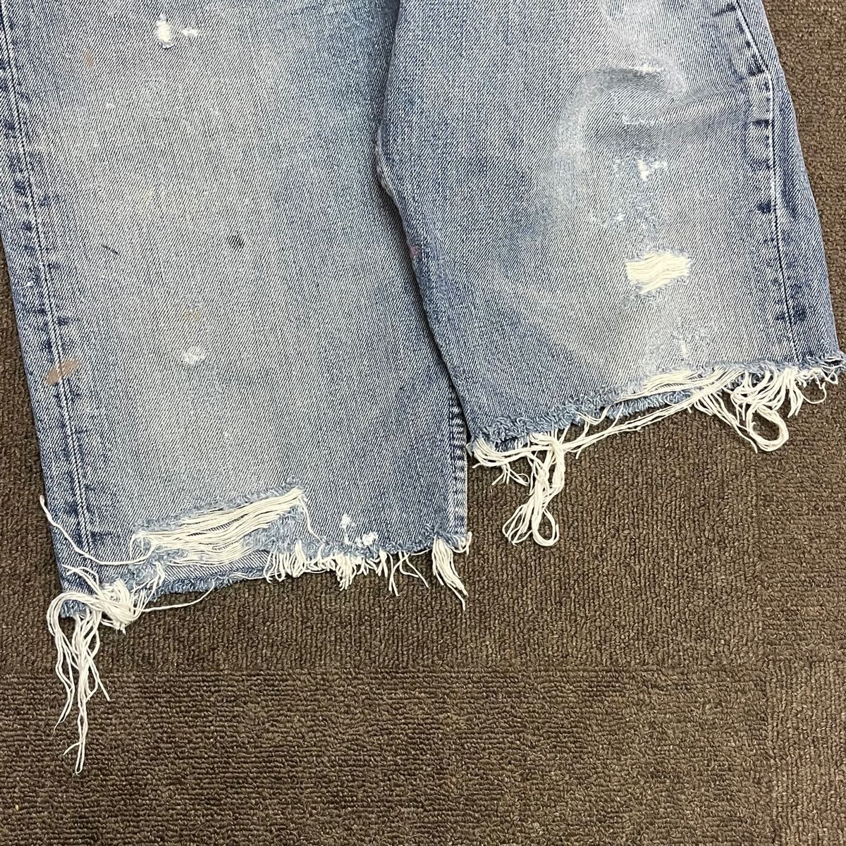 夏本番！ 海外古着 Levi's デニムショーツ 【555Ｗ31L32】