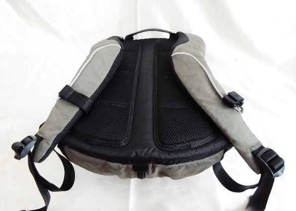 ヤフオク! - 良品 T-TECH TUMI CENTER ZIP BACKPACK リュクサ...