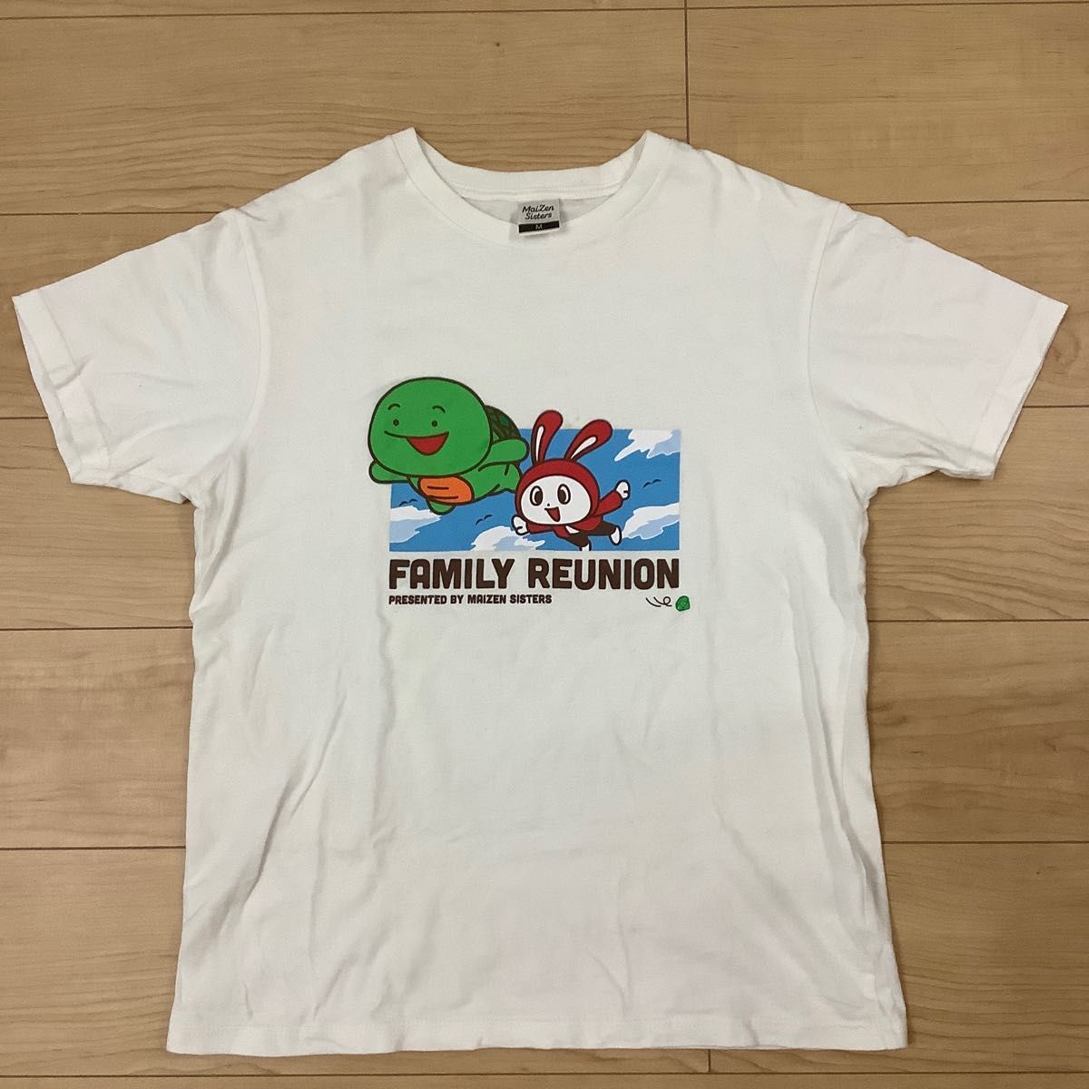 マイゼンシスターズTシャツMサイズ 半袖Tシャツ