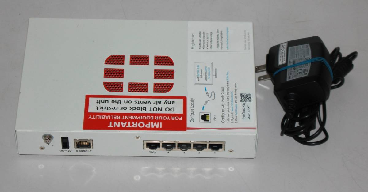 【FG-30E】Fortinet FortiGate-30E UTM ライセンス 24年05月25日【通電OK】【ACアダプター付き】の画像3