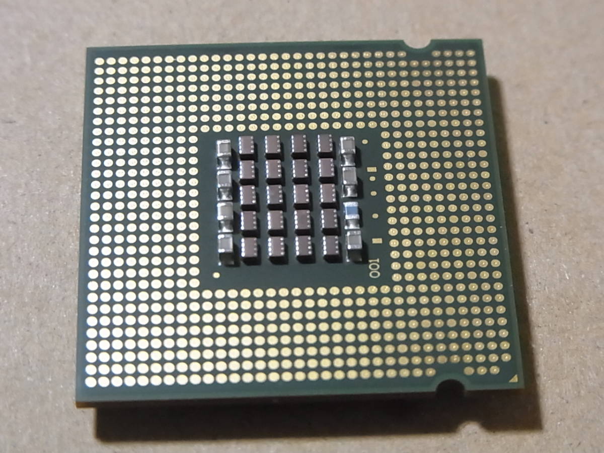 *Intel Pentium D 820 SL8CP 2.8GHz/2M/800/05A Smithfield LGA775 2 core (Ci0205)