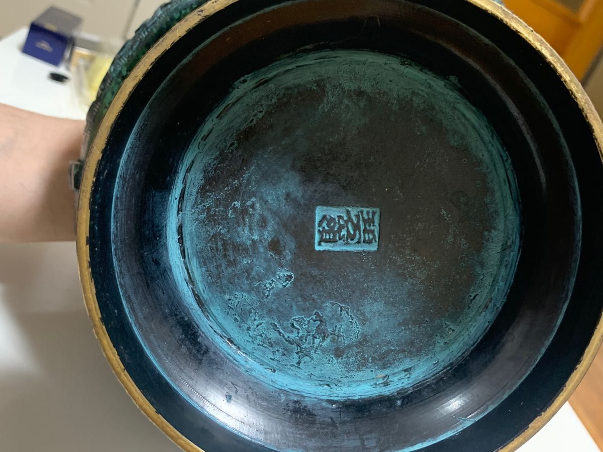 唐物◆時代物　銅製　饕餮紋　双耳大花瓶環付き