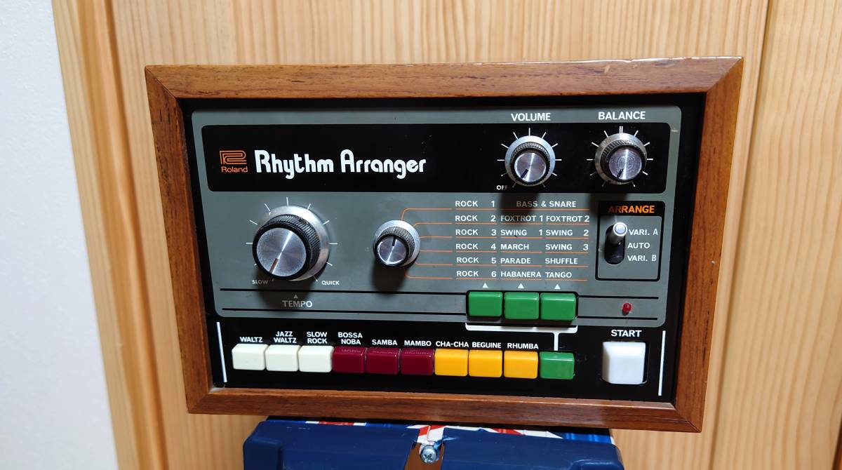 ☆ ビンテージアナログリズムマシン!! Roland TR66 Rhythm Arranger
