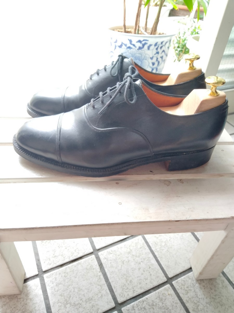 希少美品 クロケット&ジョーンズ 7 ストレートチップ