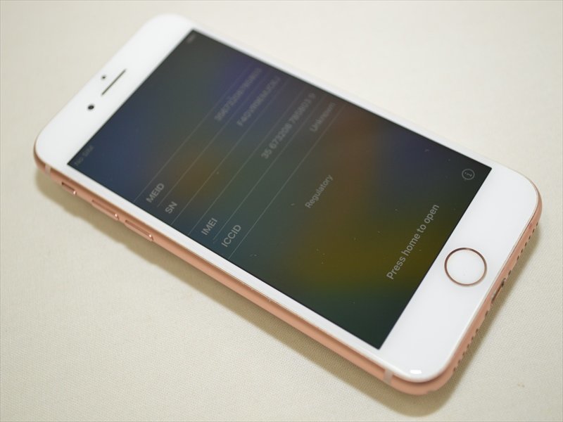 ジャンク SIMロック解除済 au Apple iPhone8 64GB ゴールド MQ7A2J/A