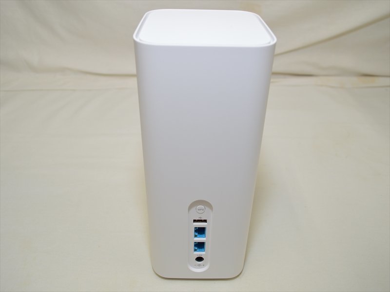 ジャンク Softbank Softbank Air4 NEXT ホワイト B610h-70a 判定△ フレームに小傷あり 22118_画像5