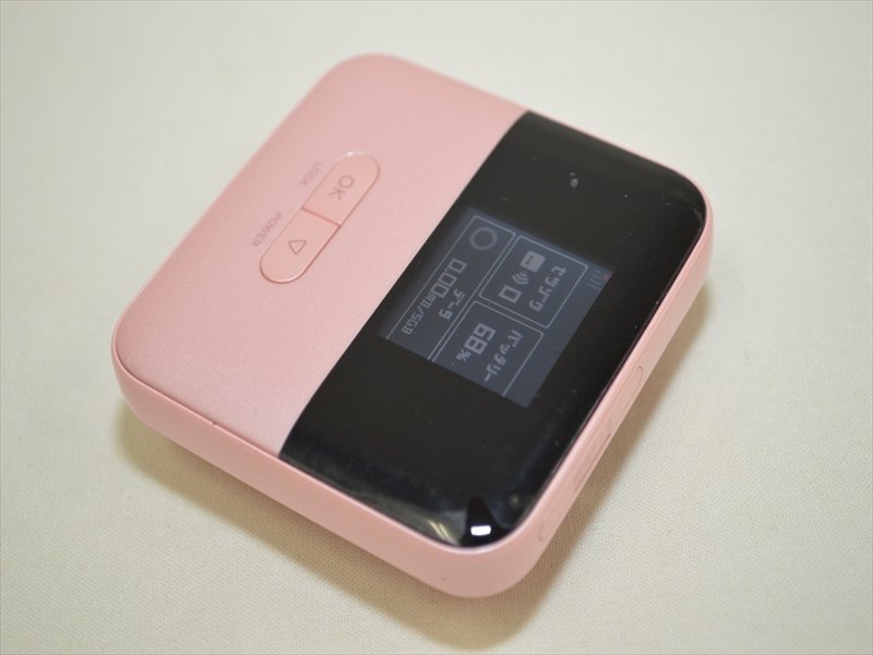 美品 Y！Mobile Pocket WiFi ZTE 601ZT ピンク 601ZT 判定△ OS1.1.2.0 フレーム、背面に小傷あり 22109_画像3