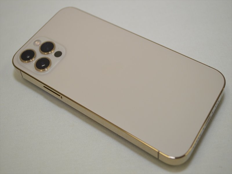 美品 Softbank(デモ機) iPhone 12 Pro 128GB ゴールド 3H551J/A 判定