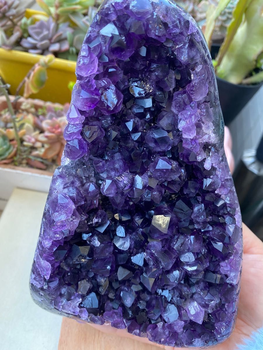 週末SALE 超美品 最高品質 ウルグアイ産アメジストドーム　クラスター 極濃紫　天然石　原石