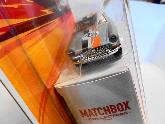 MATCHBOX 1971 MGB GT クーペ ミニカー マッチボックス 70周年_画像3