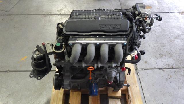 フィット DBA-GE6 エンジン NH700M